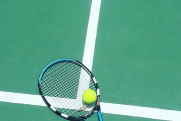 Badminton